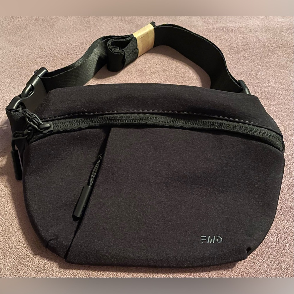 FWD Black Men's Crossbody Bag NWOT